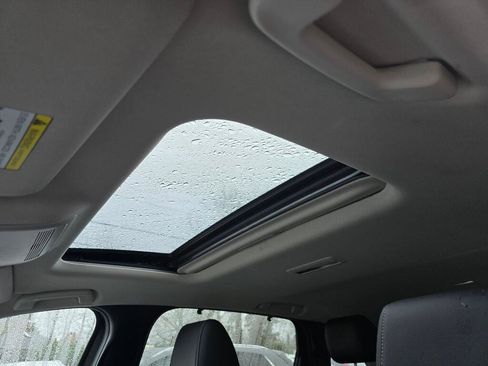 Certified 2024 MAZDA CX-90 Plug-In Hybrid w/ Preferred image 28