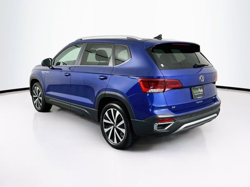 Used 2022 Volkswagen Taos SE AWD/4WD image 5