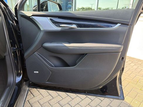 Used 2023 Cadillac XT5 Premium Luxury AWD/4WD image 36