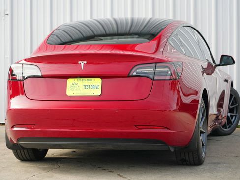 Used 2022 Tesla Model 3 image 5