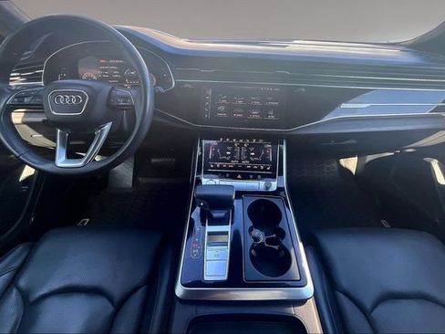 Used 2019 Audi Q8 Prestige AWD/4WD image 7