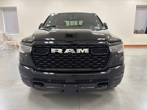 New 2026 RAM 1500 4x4 Crew Cab image 3