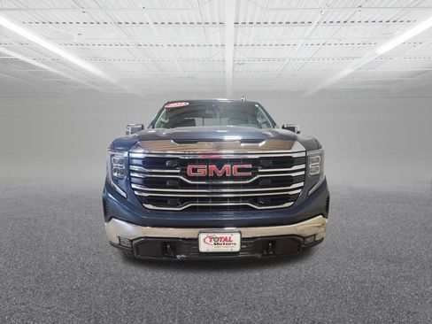 Used 2023 GMC Sierra 1500 SLT w/ SLT Premium Package image 3