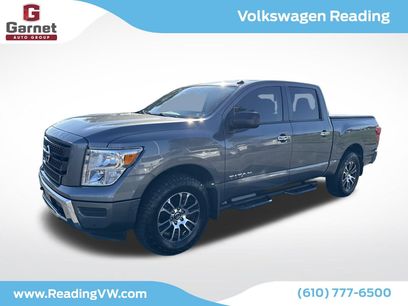 Used 2021 Nissan Titan SV w/ SV Convenience Package