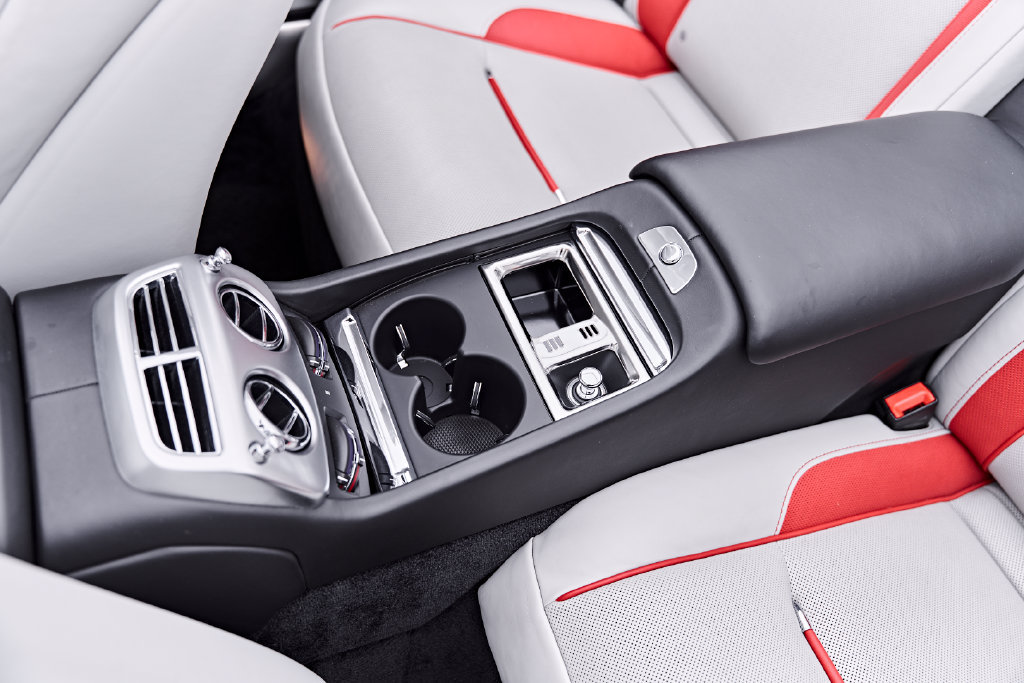 Used 2019 Rolls-Royce Dawn RWD image 63