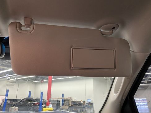 Used 2015 RAM 1500 Big Horn image 34