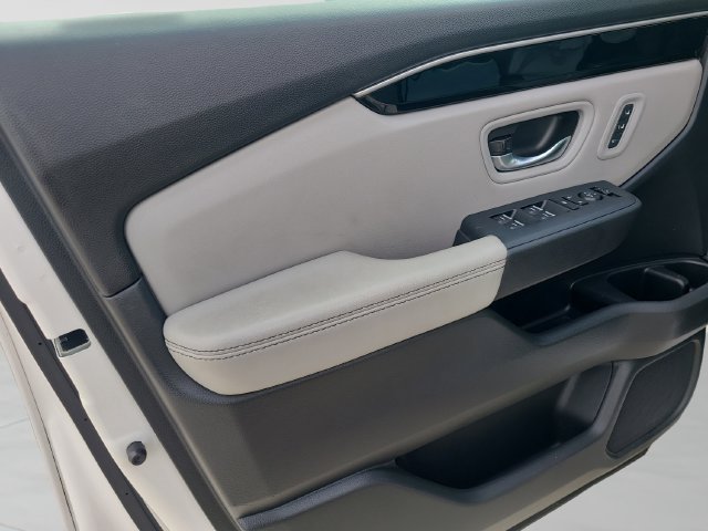 Used 2023 Honda Pilot EX-L image 15