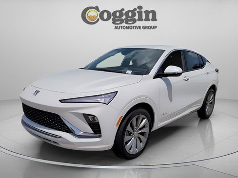 New 2025 Buick Envista Avenir image 1