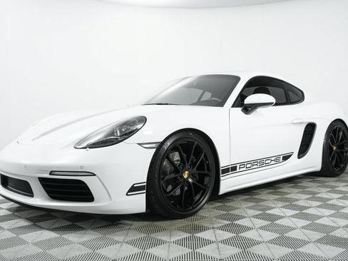 Used 2025 Porsche 718 Cayman RWD image 70