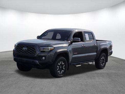 Used 2023 Toyota Tacoma TRD Off-Road w/ Technology Package AWD/4WD image 6