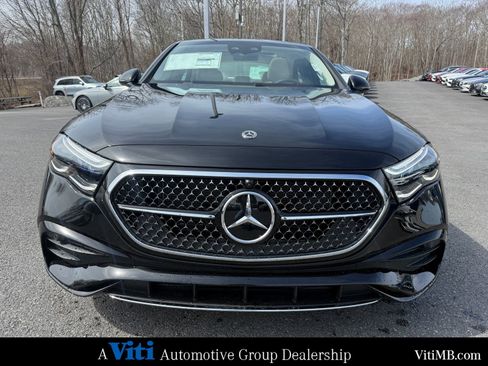 New 2026 Mercedes-Benz E 450 4MATIC Sedan image 3