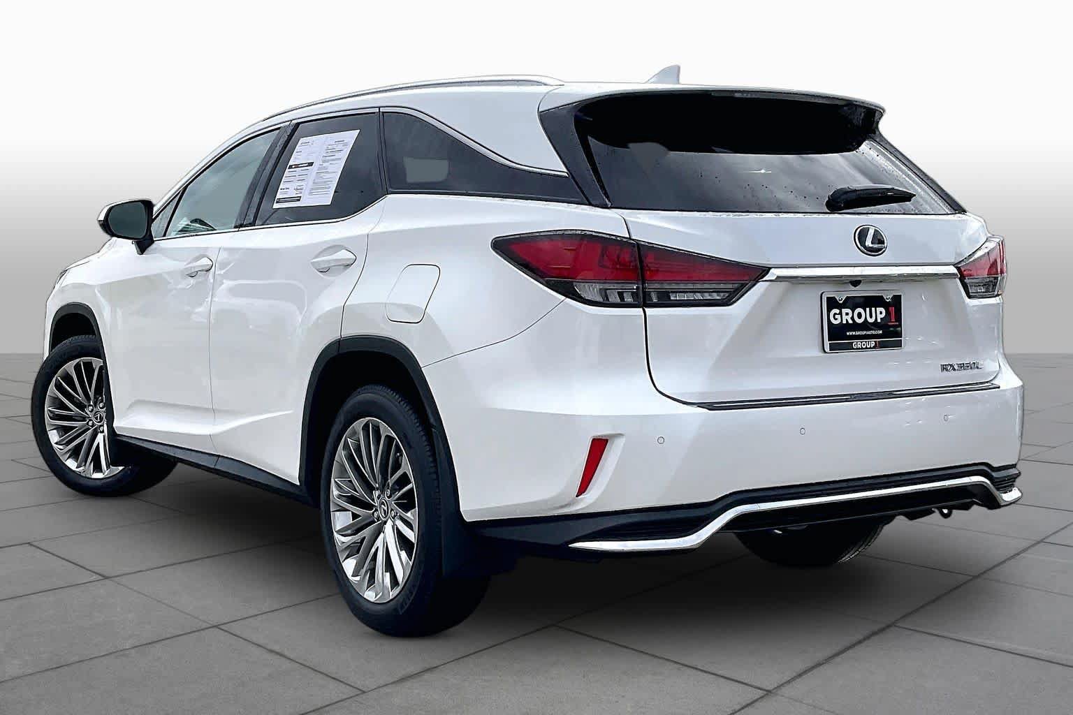 Used 2022 Lexus RX 350L Luxury w/ Accessory Package (Z1) FWD image 9