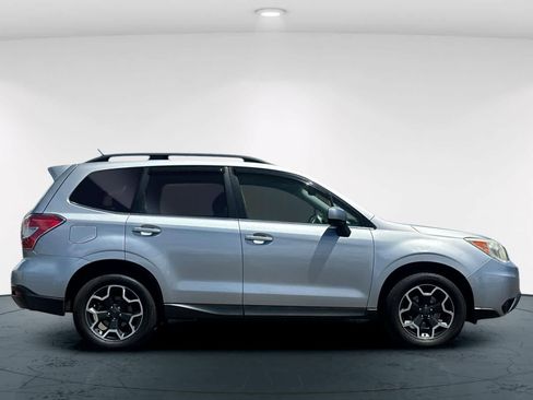 Used 2015 Subaru Forester 2.5i Limited w/ Popular Package #2 AWD/4WD image 6