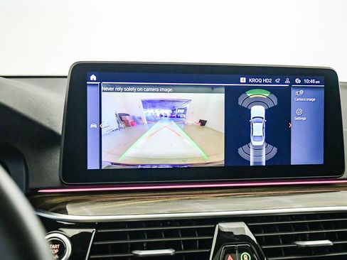 Used 2023 BMW 540i 540i w/ M Sport Package image 24