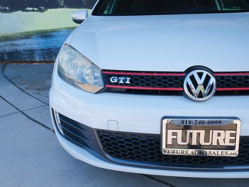 Used 2013 Volkswagen GTI 4-Door FWD image 35