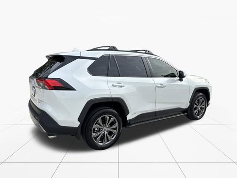 Used 2025 Toyota RAV4 Limited image 9