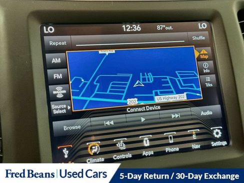 Used 2023 Jeep Cherokee Altitude Lux AWD/4WD image 18