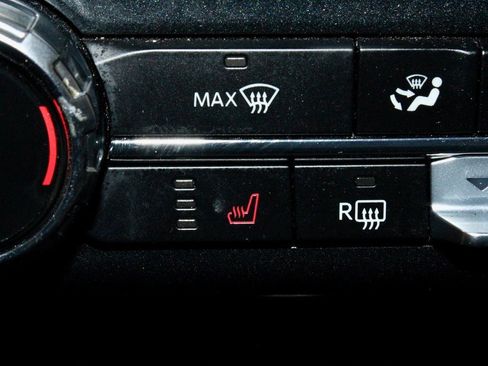 Certified 2023 Ford F150 XLT w/ Equipment Group 302A High image 5