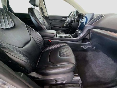 Used 2024 Ford Edge Titanium AWD/4WD image 23