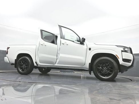 New 2026 Nissan Frontier SV w/ Tow Package RWD image 50