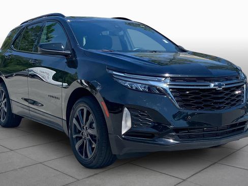 Used 2023 Chevrolet Equinox RS FWD image 3