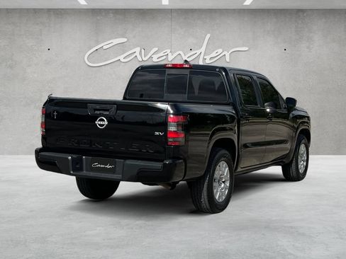 Used 2022 Nissan Frontier SV w/ SV Premium Package AWD/4WD image 16