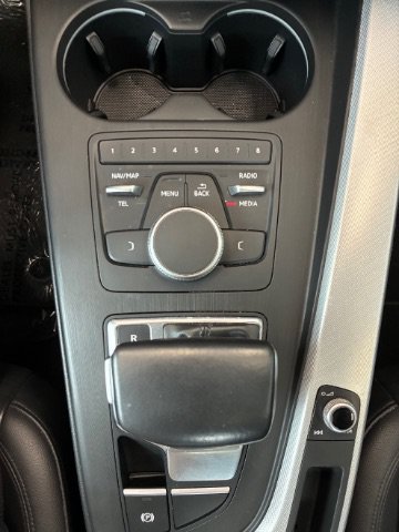 Used 2017 Audi A4 2.0T Ultra Premium FWD image 23