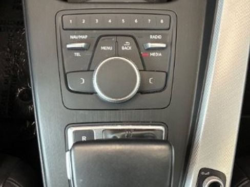 Used 2017 Audi A4 2.0T Ultra Premium FWD image 23