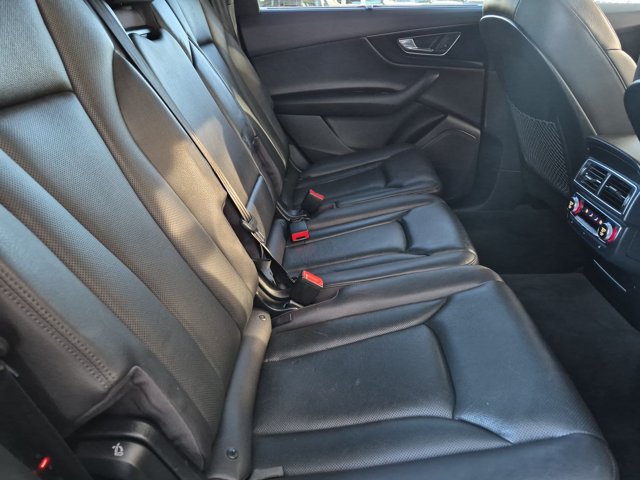 Used 2017 Audi Q7 3.0T Premium Plus AWD/4WD image 27