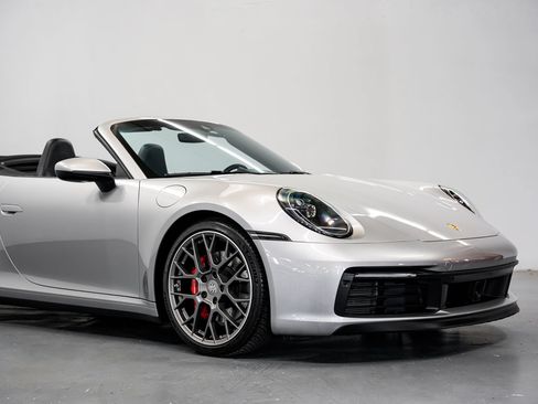Used 2020 Porsche 911 Carrera 4S AWD/4WD image 44