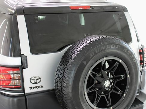 Used 2008 Toyota FJ Cruiser 2WD image 20