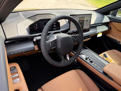 New 2026 Lexus ES 350e FWD image 3