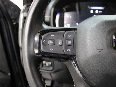 Used 2025 RAM 2500 Limited image 10