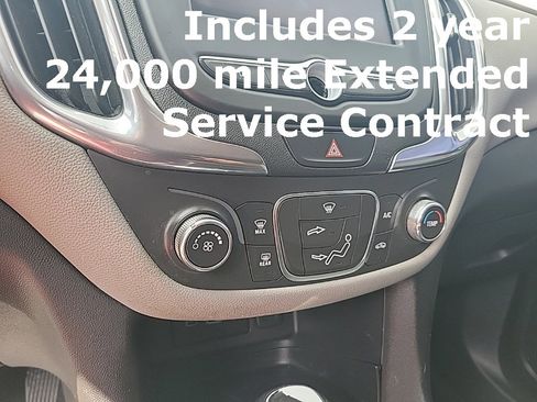 Used 2020 Chevrolet Equinox LS w/ LS Convenience Package image 26