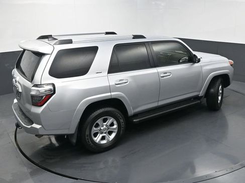 Used 2020 Toyota 4Runner SR5 image 38