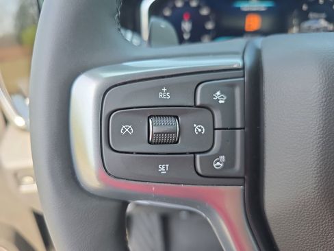 New 2026 Chevrolet Silverado 1500 LTZ w/ LTZ Premium Package AWD/4WD image 17