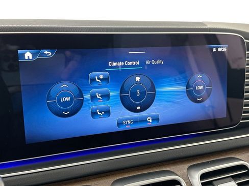 New 2026 Mercedes-Benz GLE 450 4MATIC image 16