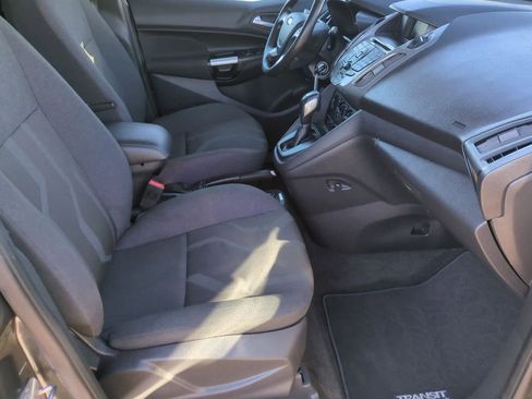 Used 2018 Ford Transit Connect XLT image 21