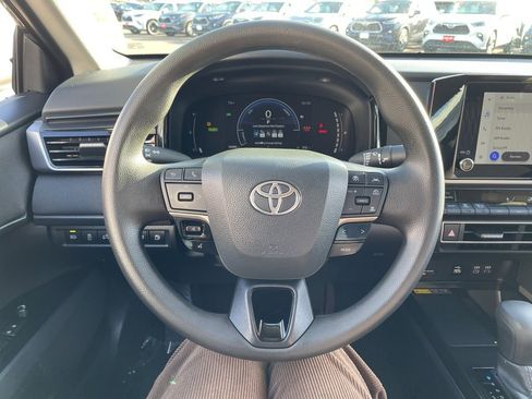 Certified 2025 Toyota Camry LE image 22