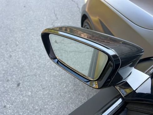 Used 2021 BMW 530i w/ Premium Package image 9