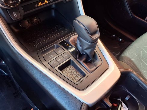 Certified 2024 Toyota RAV4 XLE FWD image 25