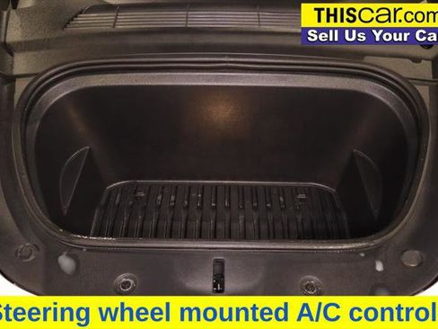 Used 2023 Tesla Model Y Long Range image 17