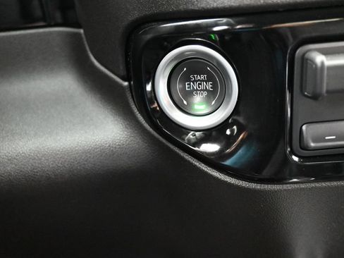 Used 2025 Chevrolet Silverado 1500 RST RWD image 30