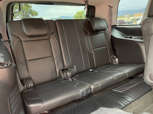 Used 2017 Chevrolet Tahoe Premier RWD image 13