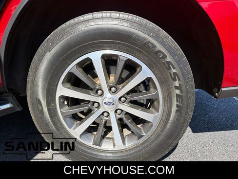 Used 2020 Ford Expedition XLT w/ Equipment Group 202A image 30