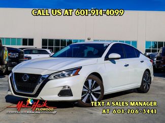 Used 2021 Nissan Altima 2.5 SV video 1