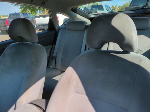 Used 2006 Toyota Prius FWD image 8