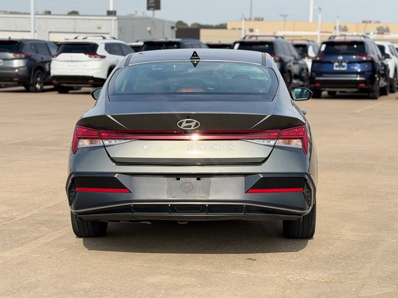 Used 2025 Hyundai Elantra SEL FWD image 6