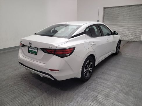Used 2022 Nissan Sentra SV FWD image 9