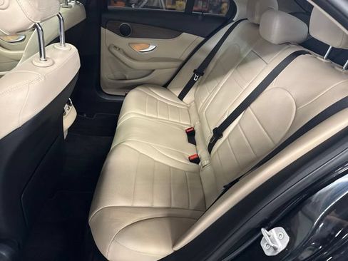 Used 2021 Mercedes-Benz C 300 4MATIC Sedan image 22